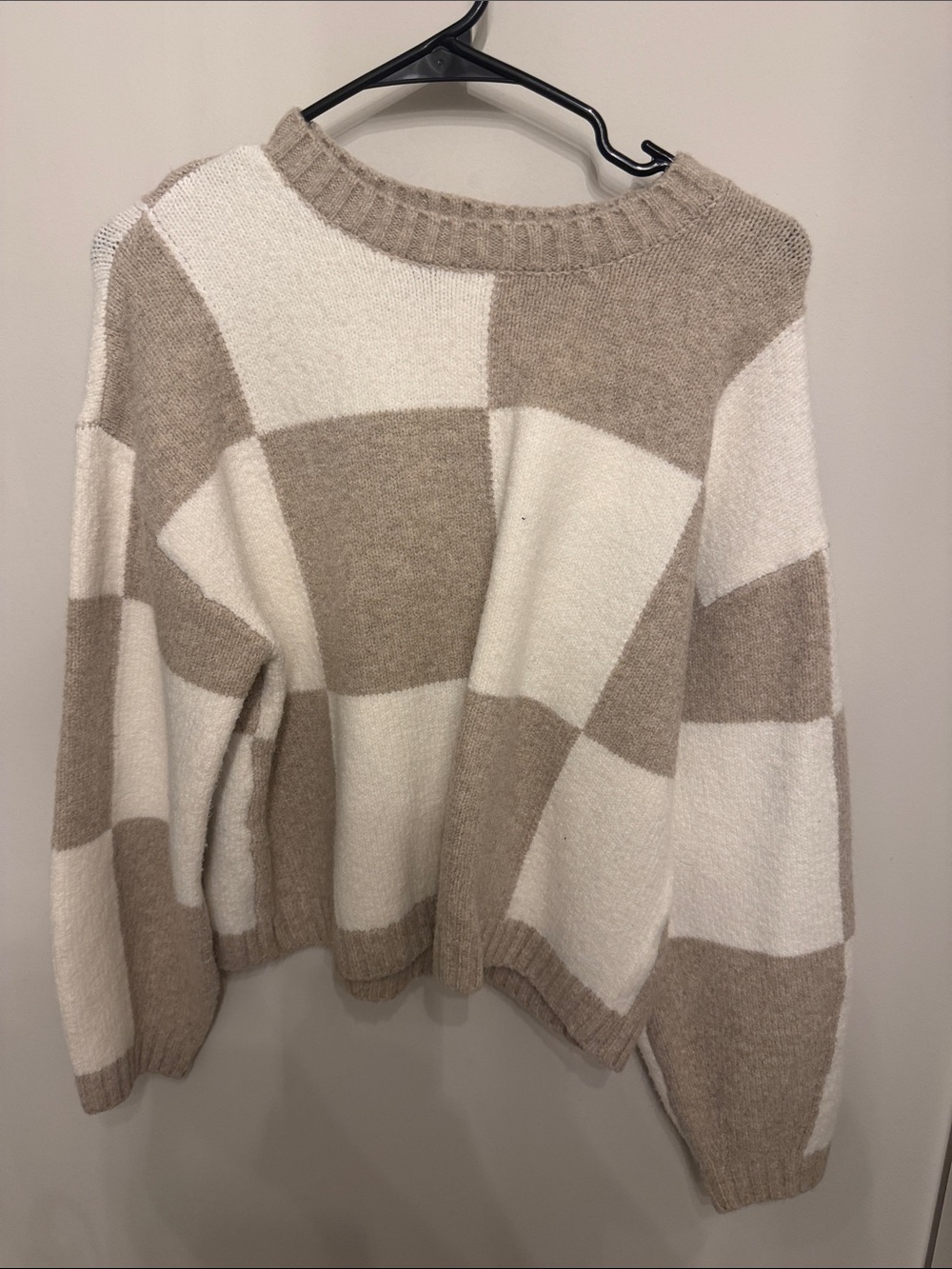 Dex Beige and White Checker Crewneck Sweater
